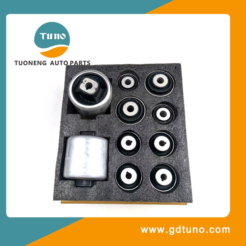 Комплект втулок переднього важеля Audi A6L C8 Audi Q5L